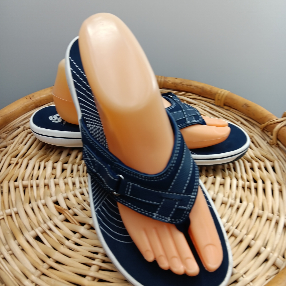 Cloudsteppers by Clarks Navy Blue Thong Sandals